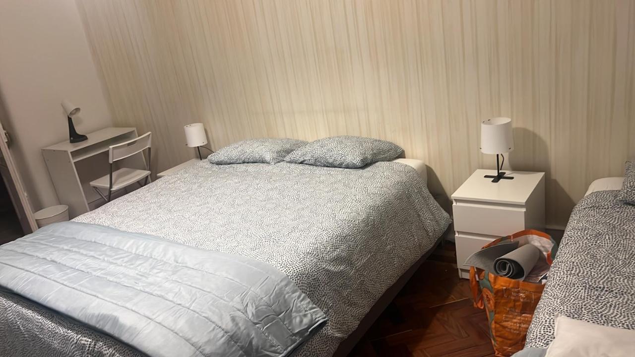 Habitacion Privada Para 3 Grande Con Balcon Lisboa Exterior foto