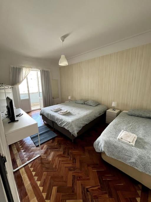 Habitacion Privada Para 3 Grande Con Balcon Lisboa Exterior foto