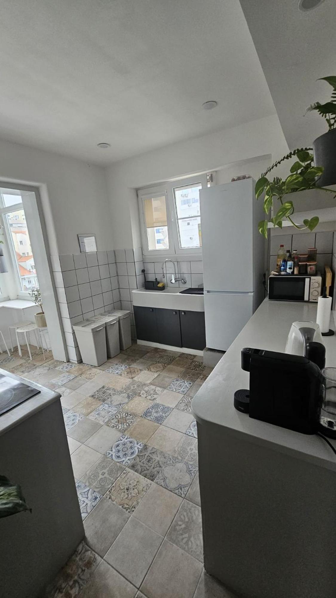 Habitacion Privada Para 3 Grande Con Balcon Lisboa Exterior foto